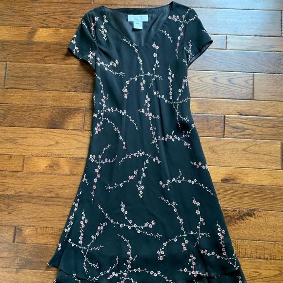 Jones New York Dresses & Skirts - Jones New York Dress Size 10